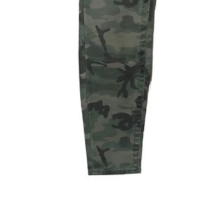 True Religion Mid Rise Skinny Camo Jeans size 29